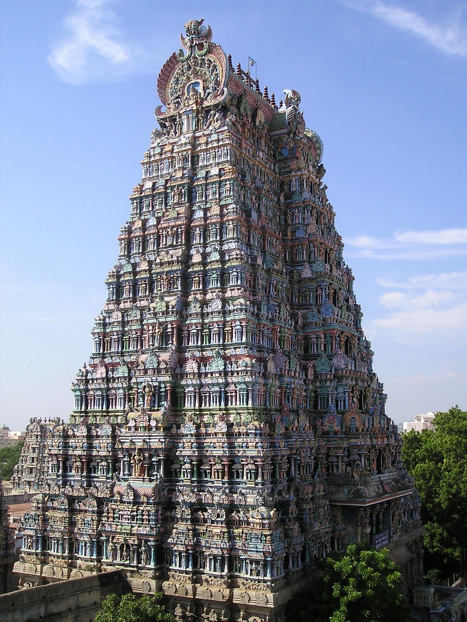 Tamil Nadu temples – ancient Dravidian architecture in South India